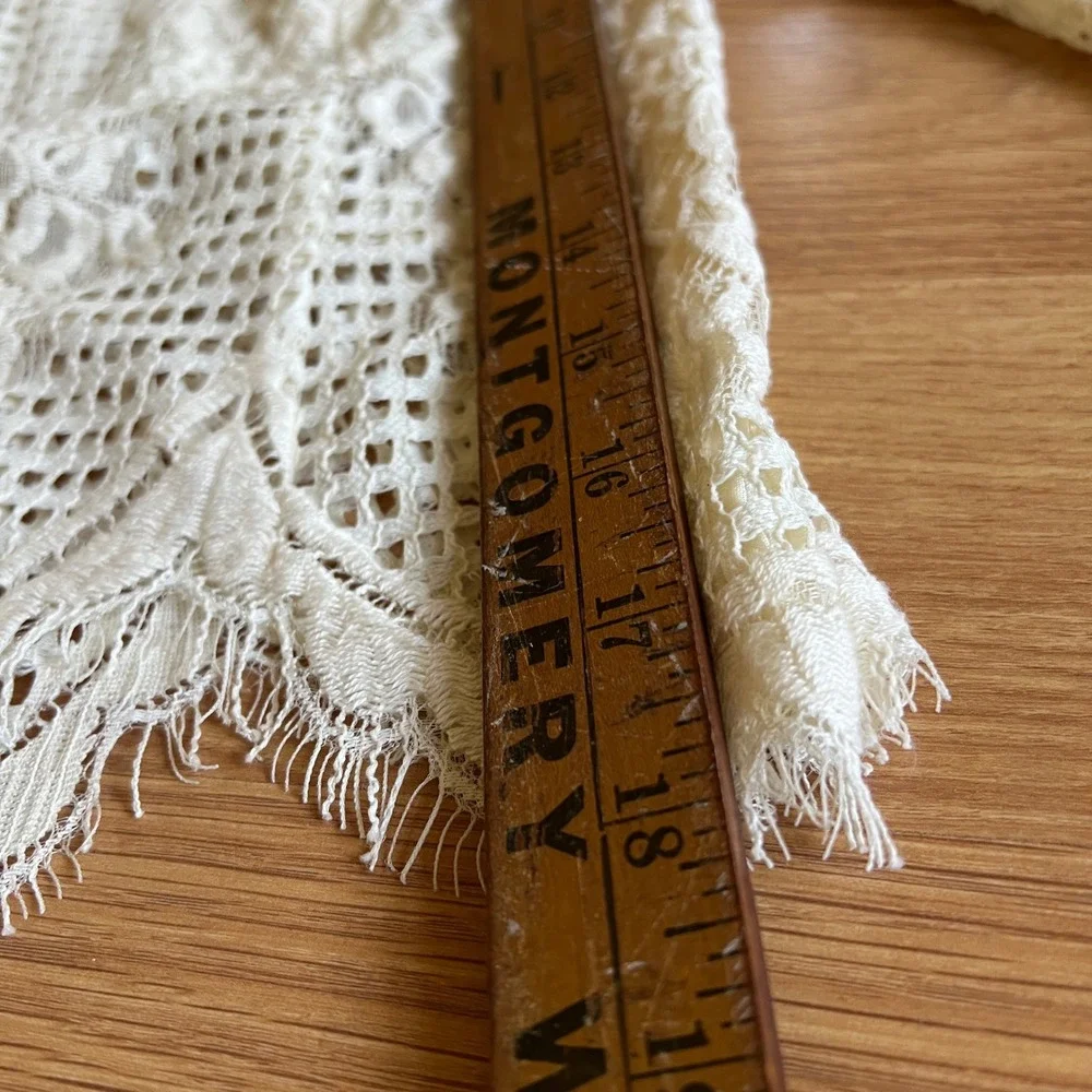 Free People Crochet Top XS Ivory Lace Crop Top NWT Festival Summer Feminine Boho
